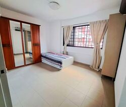 Blk 221 Kovan Green (Hougang), HDB Executive #572710851